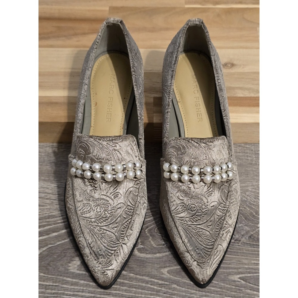 Marc Fisher Silver Gray Floral Brocade Velvet Loafers Beaded Size 5M Moto Boho - Picture 1 of 10